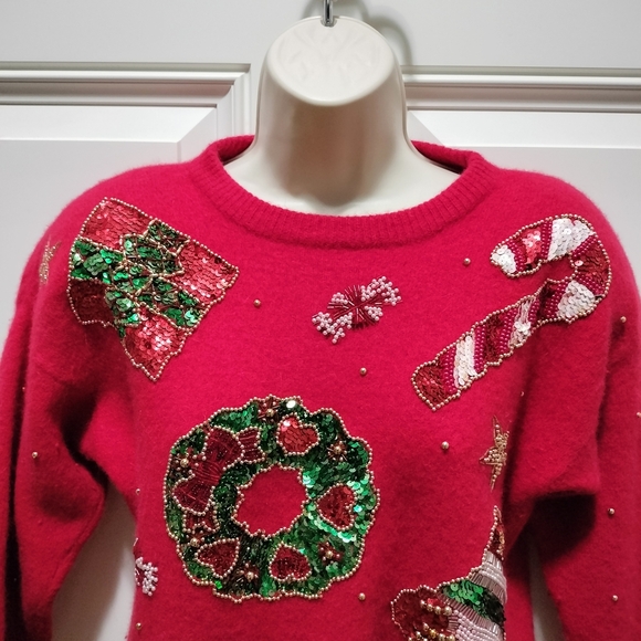 Marisa Christina Festive🎄🤶🏾 Red Sweater Size L with Holiday Embellishments - Picture 2 of 8